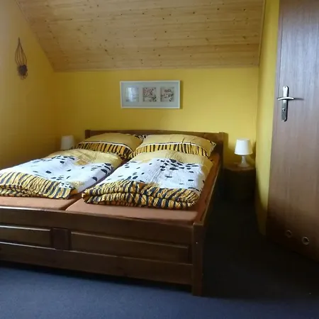 Apartmany Cerna Voda شقة *